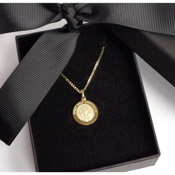 10K Real Gold First Holy Communion Pendant 20" Curb Religious Medallion Necklace - Picture 3 of 4